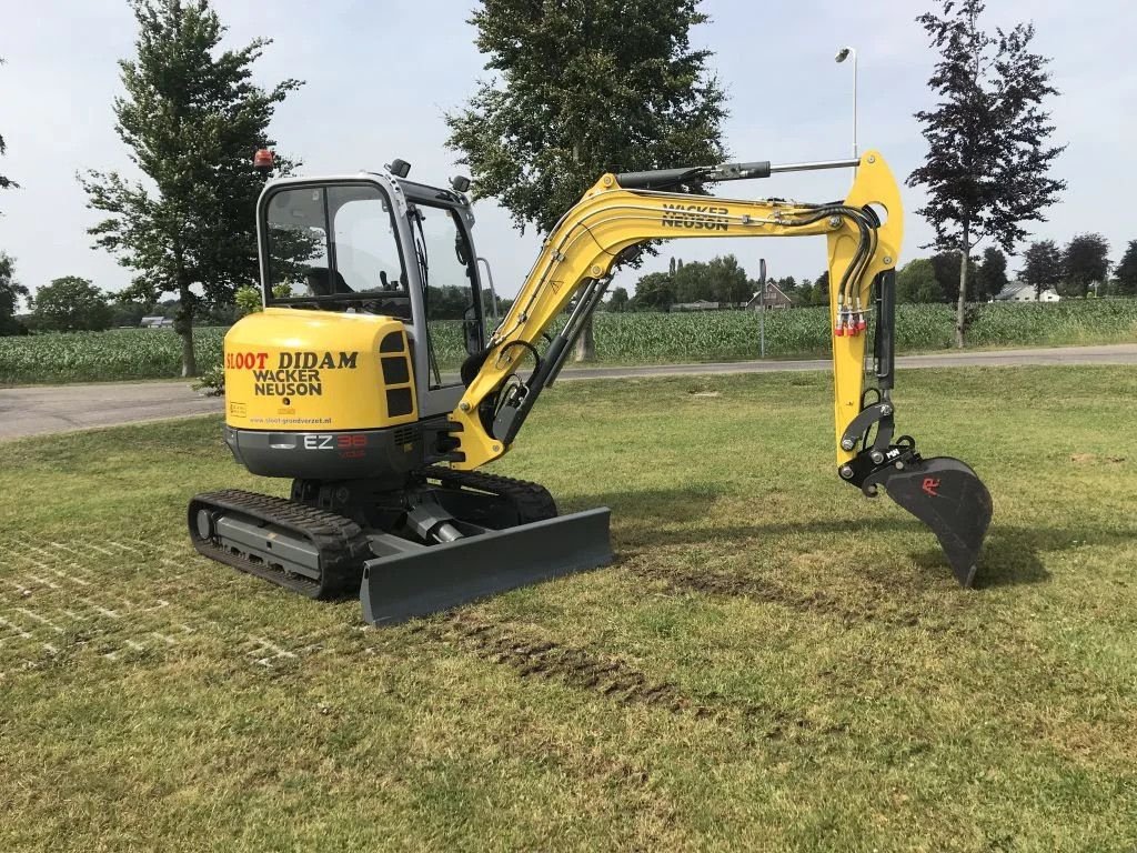 Minibagger van het type Wacker Neuson EZ38 4 tons minigraafmachine, Gebrauchtmaschine in Didam (Foto 4)