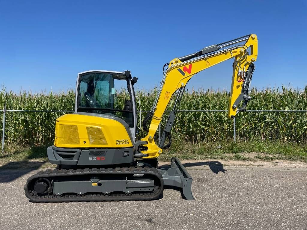 Minibagger of the type Wacker Neuson EZ50 EZ 50, Gebrauchtmaschine in Sittard (Picture 4)