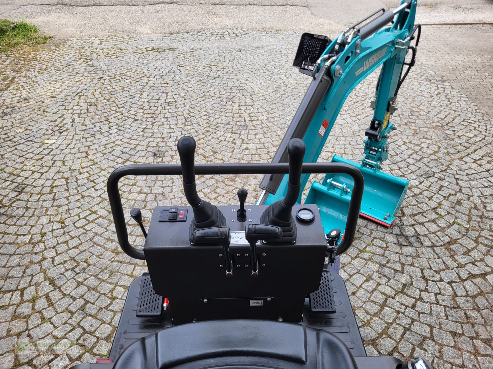 Minibagger tipa WSM CTX8010-V1 +ZeroTail +Verstellfahrwerk +Knickmatik neu Bagger, Mini-Bagger, Neumaschine u Feuchtwangen (Slika 12)