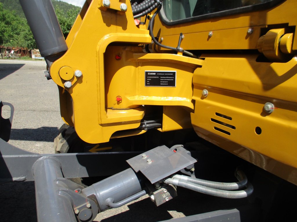 Minibagger of the type XCMG Minibagger XE 35E Neumaschine, Neumaschine in Haselbach (Picture 15)