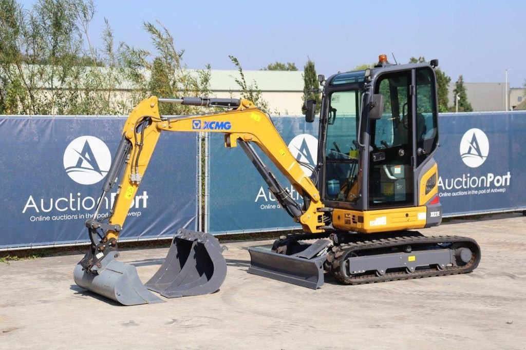 Minibagger des Typs XCMG XE27E, Neumaschine in Antwerpen (Bild 10)