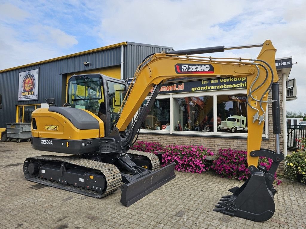 Minibagger des Typs XCMG XE60GA, Neumaschine in Krabbendijke (Bild 8)