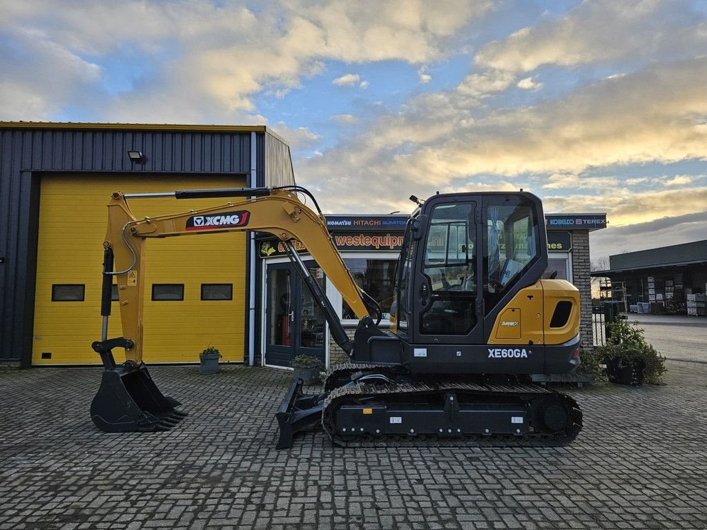 Minibagger del tipo XCMG XE60GA, Gebrauchtmaschine In Krabbendijke (Immagine 1)