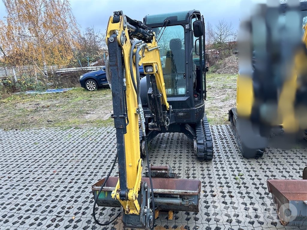 Minibagger tipa Yanmar 25, Gebrauchtmaschine u Düsseldorf (Slika 2)