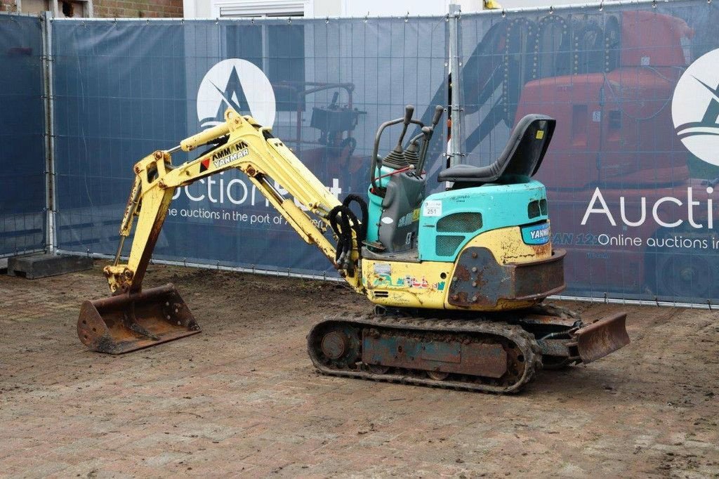 Minibagger van het type Yanmar B08-3, Gebrauchtmaschine in Antwerpen (Foto 3)