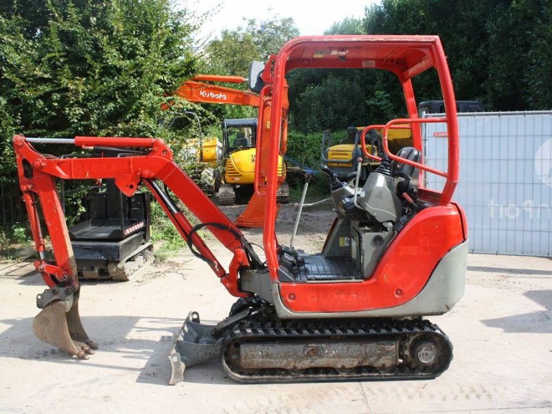 Minibagger des Typs Yanmar SV15, Gebrauchtmaschine in Antwerpen (Bild 1)