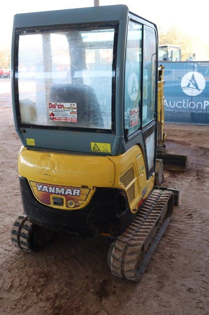 Minibagger du type Yanmar SV17, Gebrauchtmaschine en Antwerpen (Photo 5)