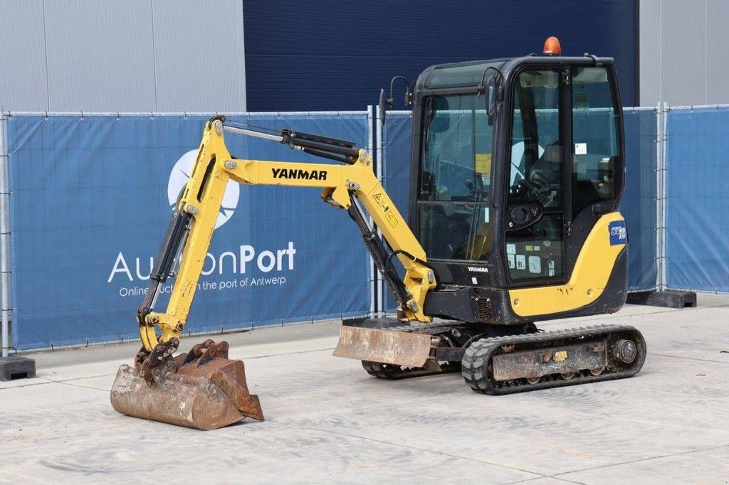 Minibagger typu Yanmar SV18, Gebrauchtmaschine w Antwerpen (Zdjęcie 10)