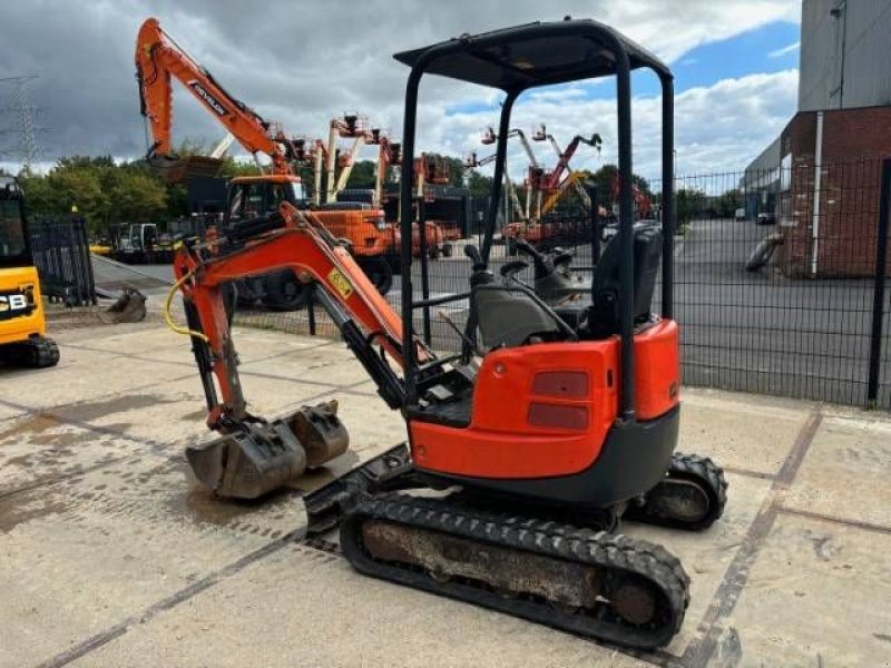 Minibagger van het type Yanmar Vio 17, Gebrauchtmaschine in MOL (Foto 2)