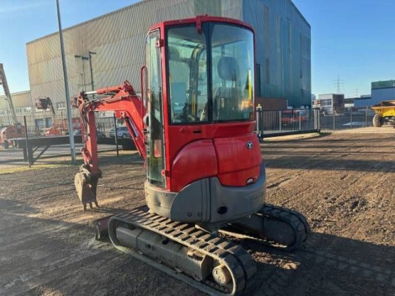 Minibagger del tipo Yanmar Vio 25, Gebrauchtmaschine en MOL (Imagen 2)