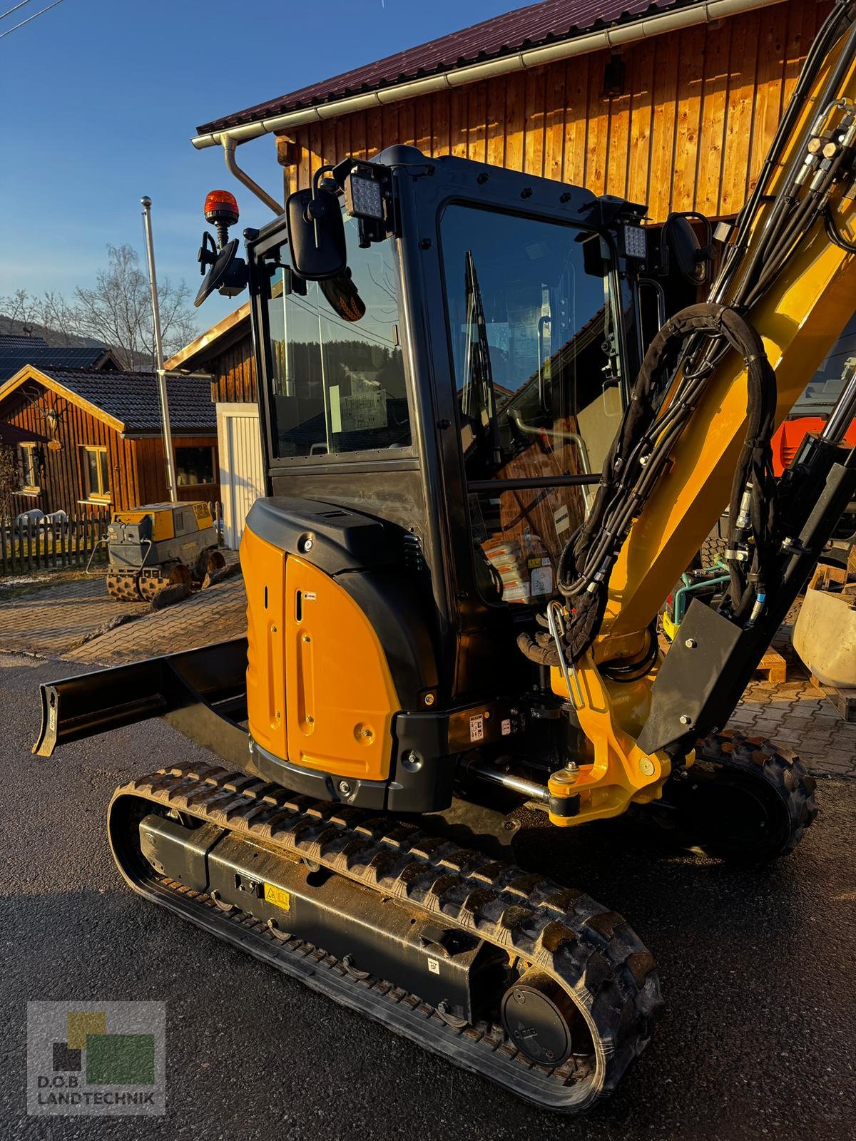 Minibagger des Typs Yanmar VIO 38, Gebrauchtmaschine in Regensburg (Bild 5)