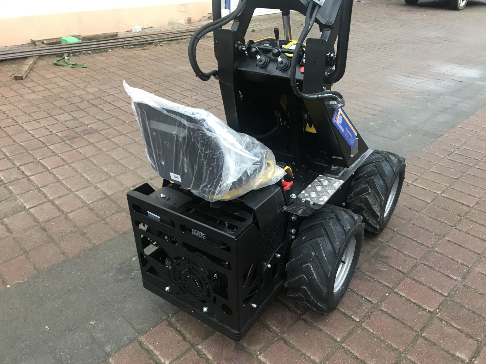 Minibaggerlader tip Tur N520, Neumaschine in Ravenstein  (Poză 4)