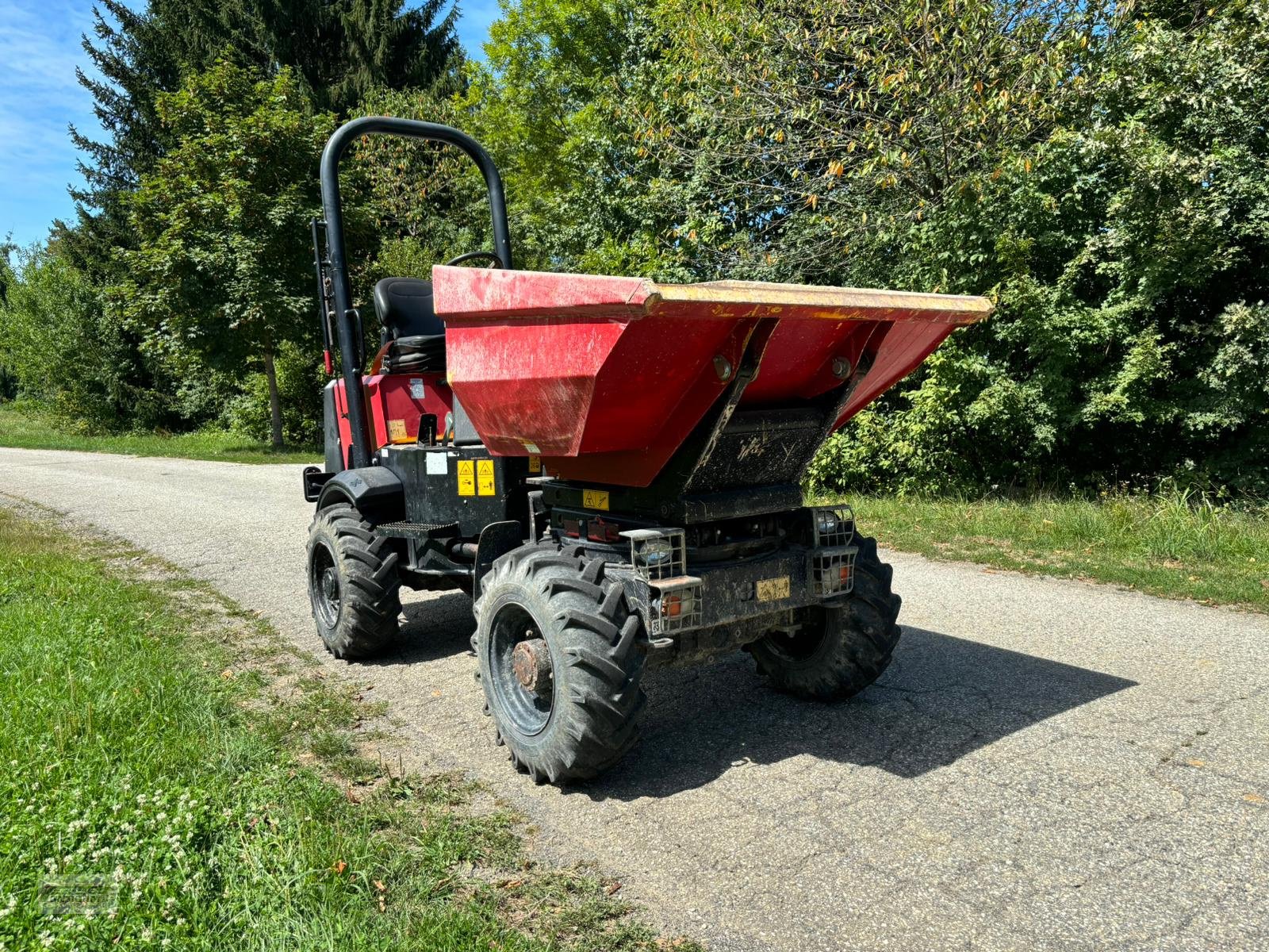 Minidumper от тип JCB 2 THS, Gebrauchtmaschine в Deutsch - Goritz (Снимка 4)