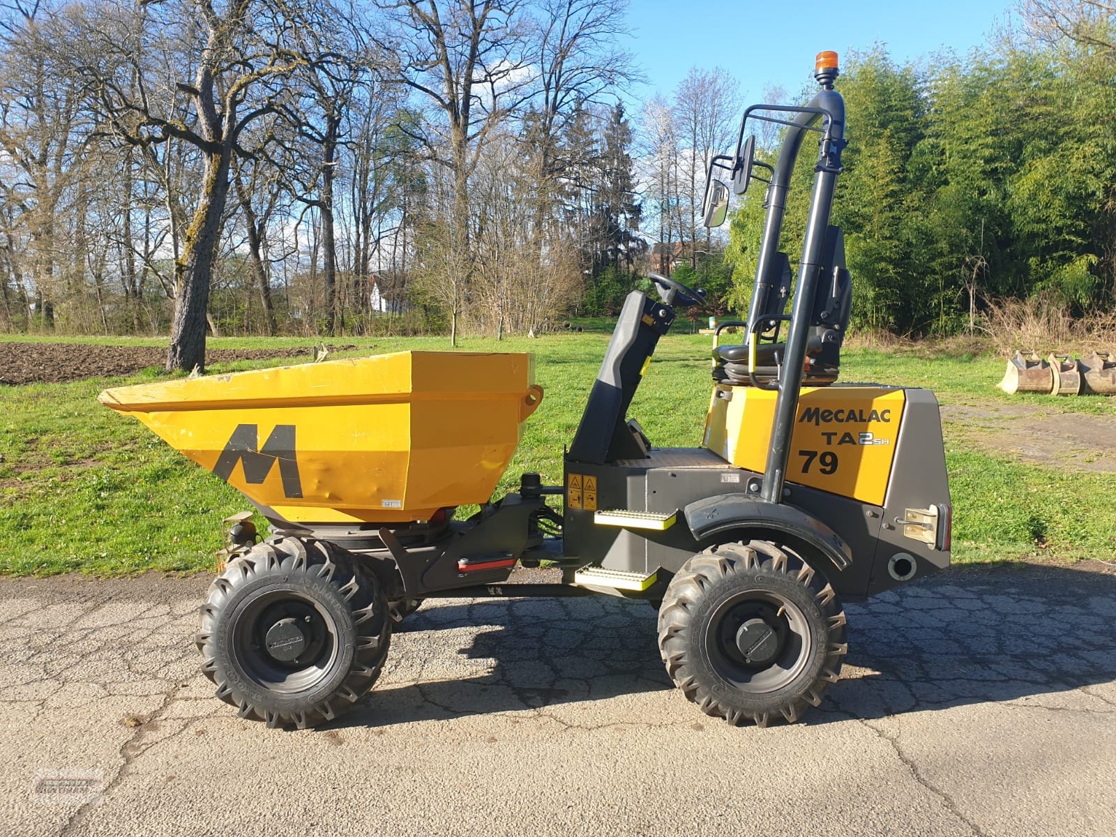 Minidumper типа Mecalac TA 2 sh, Gebrauchtmaschine в Deutsch - Goritz (Фотография 1)