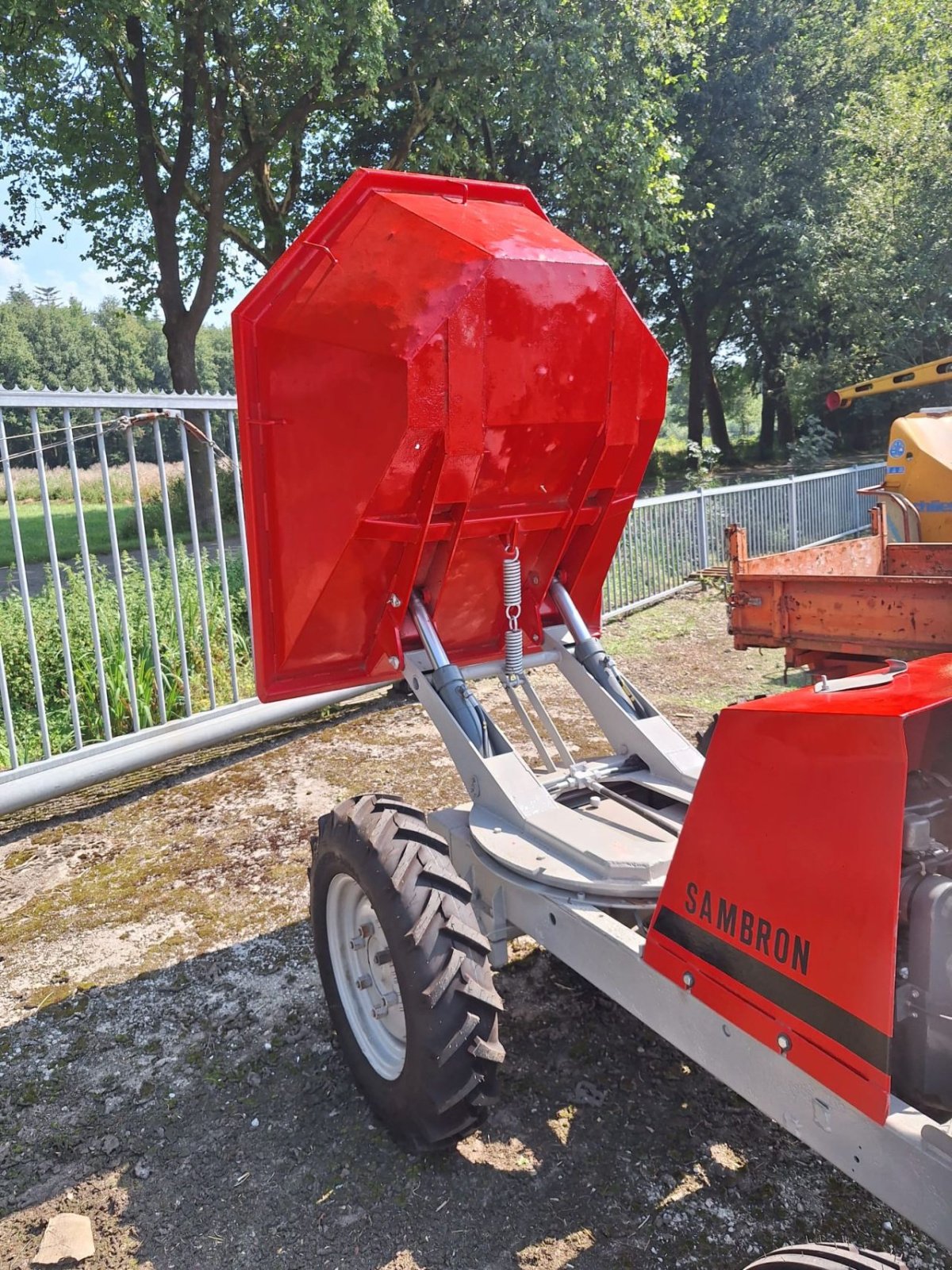 Minidumper du type Sambron Wieldumper, Gebrauchtmaschine en Nieuw Wehl (Photo 6)