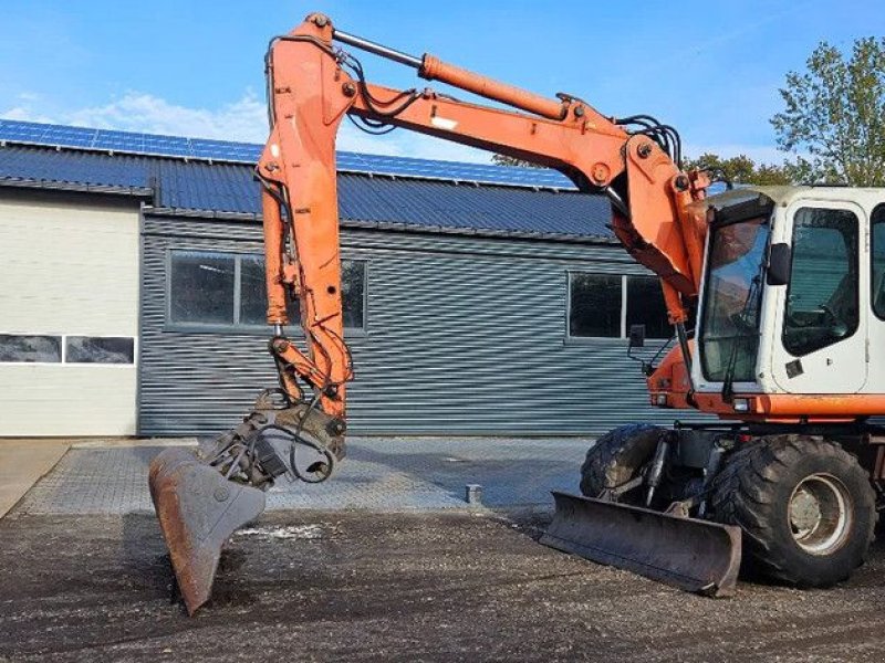 Mobilbagger van het type Atlas 1304, Gebrauchtmaschine in Scharsterbrug