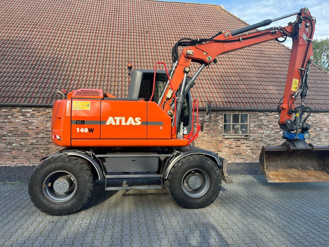 Mobilbagger типа Atlas 140 W, Gebrauchtmaschine в Nijelamer (Фотография 2)