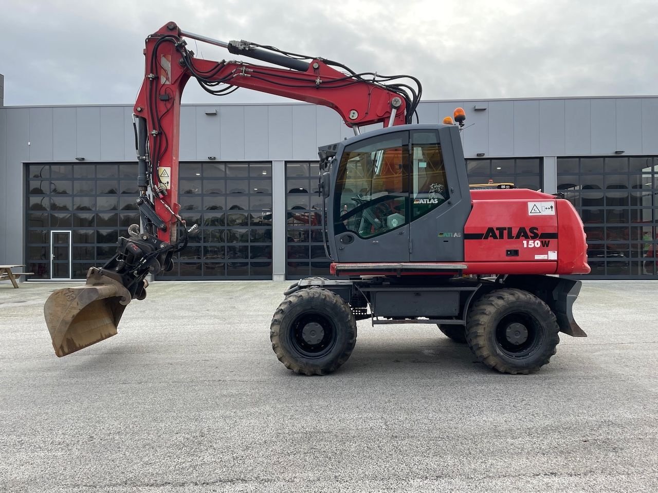 Mobilbagger du type Atlas 150W, Gebrauchtmaschine en Holten (Photo 1)