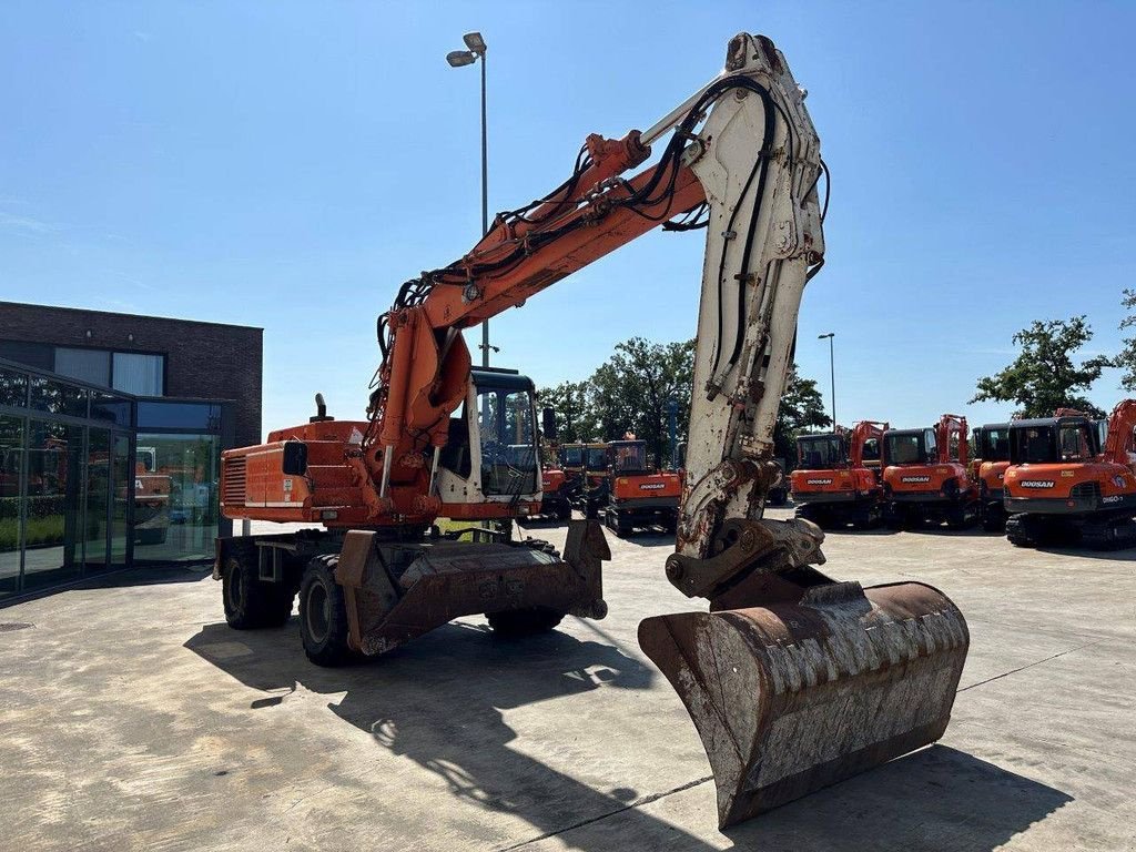 Mobilbagger tip Atlas 1704, Gebrauchtmaschine in Antwerpen (Poză 3)