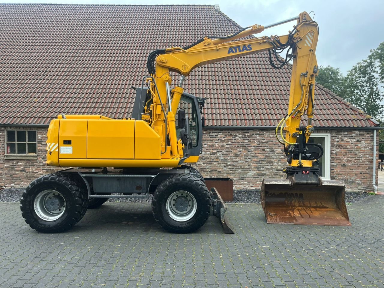 Mobilbagger of the type Atlas Terex TW 140, Gebrauchtmaschine in Nijelamer (Picture 2)