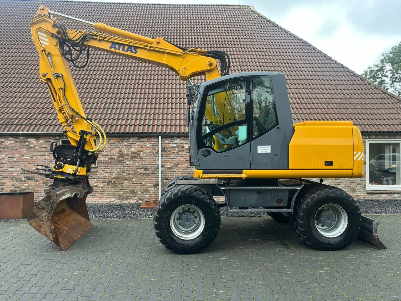 Mobilbagger of the type Atlas Terex TW 140, Gebrauchtmaschine in Nijelamer (Picture 1)