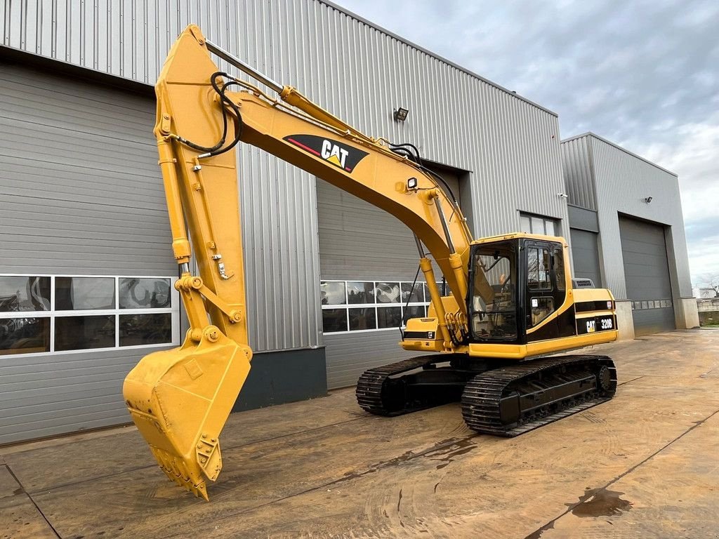 Mobilbagger del tipo Caterpillar 320B, Gebrauchtmaschine In Velddriel (Immagine 2)