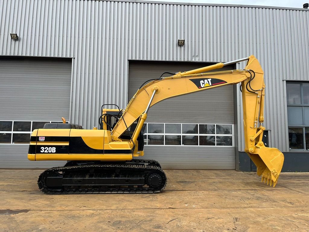 Mobilbagger Türe ait Caterpillar 320B, Gebrauchtmaschine içinde Velddriel (resim 7)