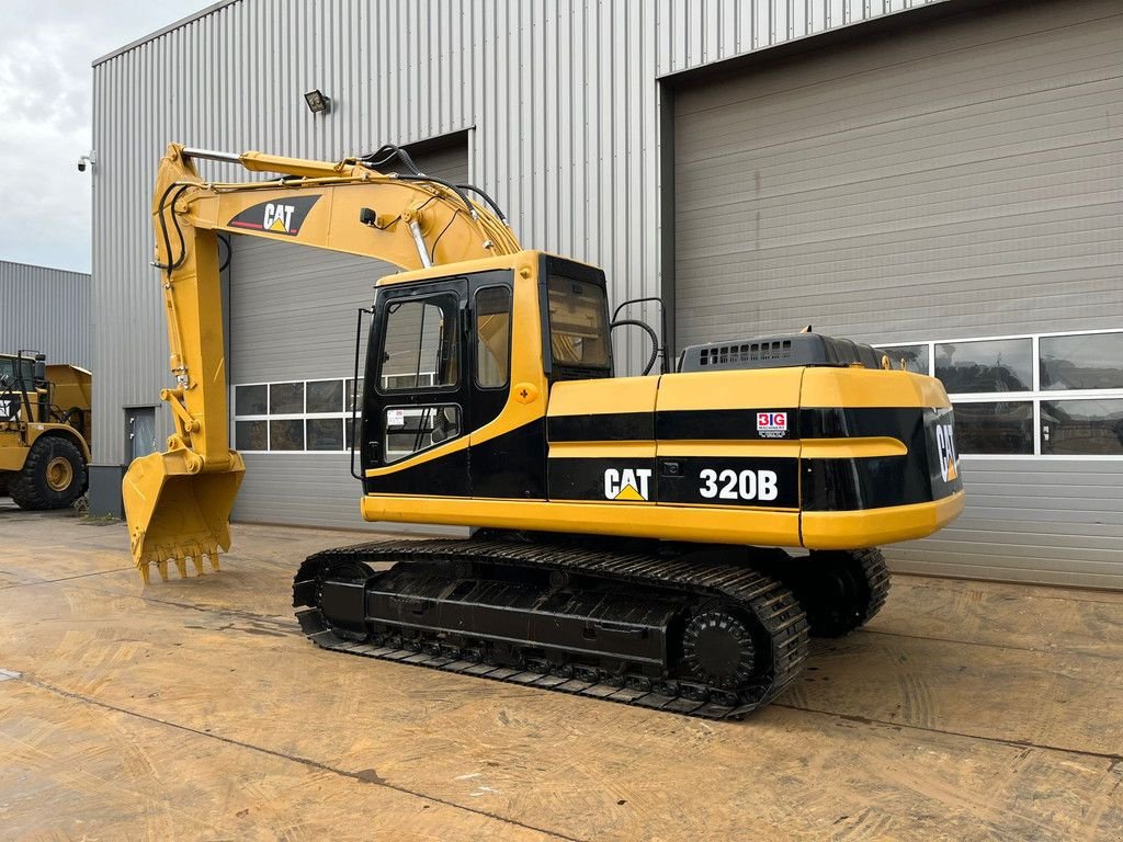 Mobilbagger Türe ait Caterpillar 320B, Gebrauchtmaschine içinde Velddriel (resim 3)