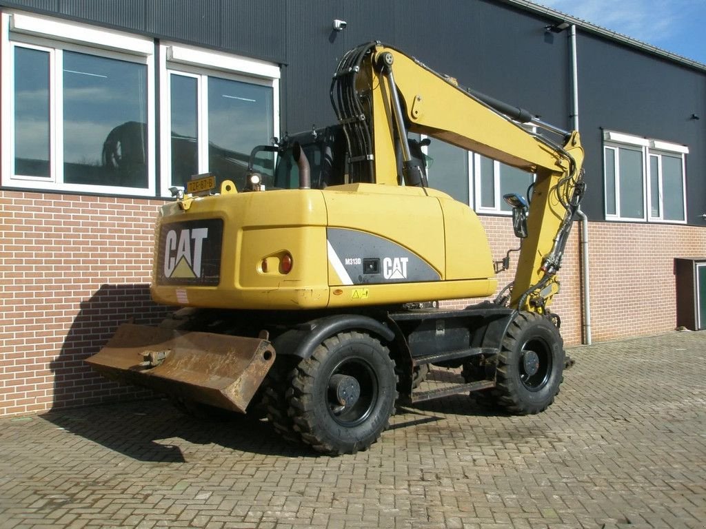 Mobilbagger del tipo Caterpillar M313D, Gebrauchtmaschine en Barneveld (Imagen 4)