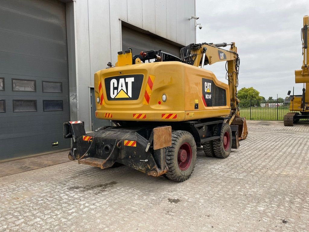 Mobilbagger des Typs Caterpillar M314F with Outriggers, Gebrauchtmaschine in Velddriel (Bild 8)