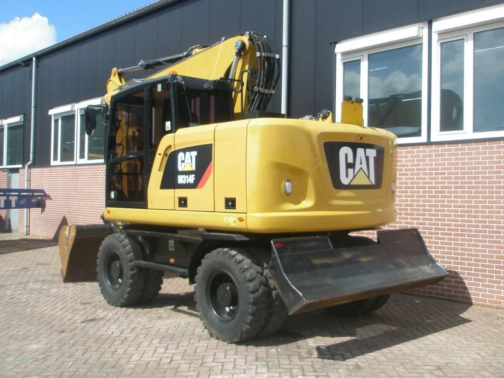 Mobilbagger van het type Caterpillar M314F, Gebrauchtmaschine in Barneveld (Foto 2)