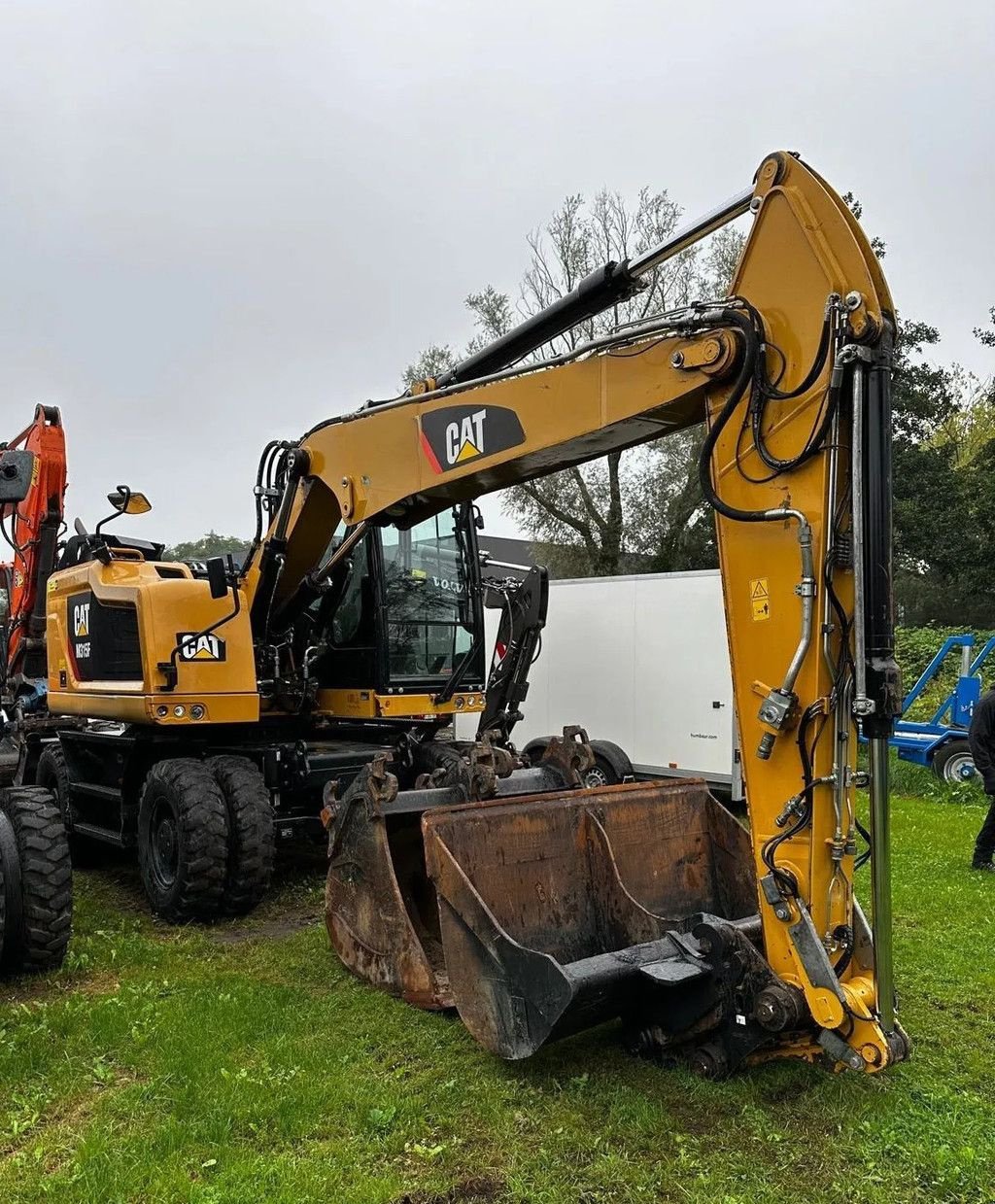 Mobilbagger tip Caterpillar M315F, Gebrauchtmaschine in Wevelgem (Poză 3)