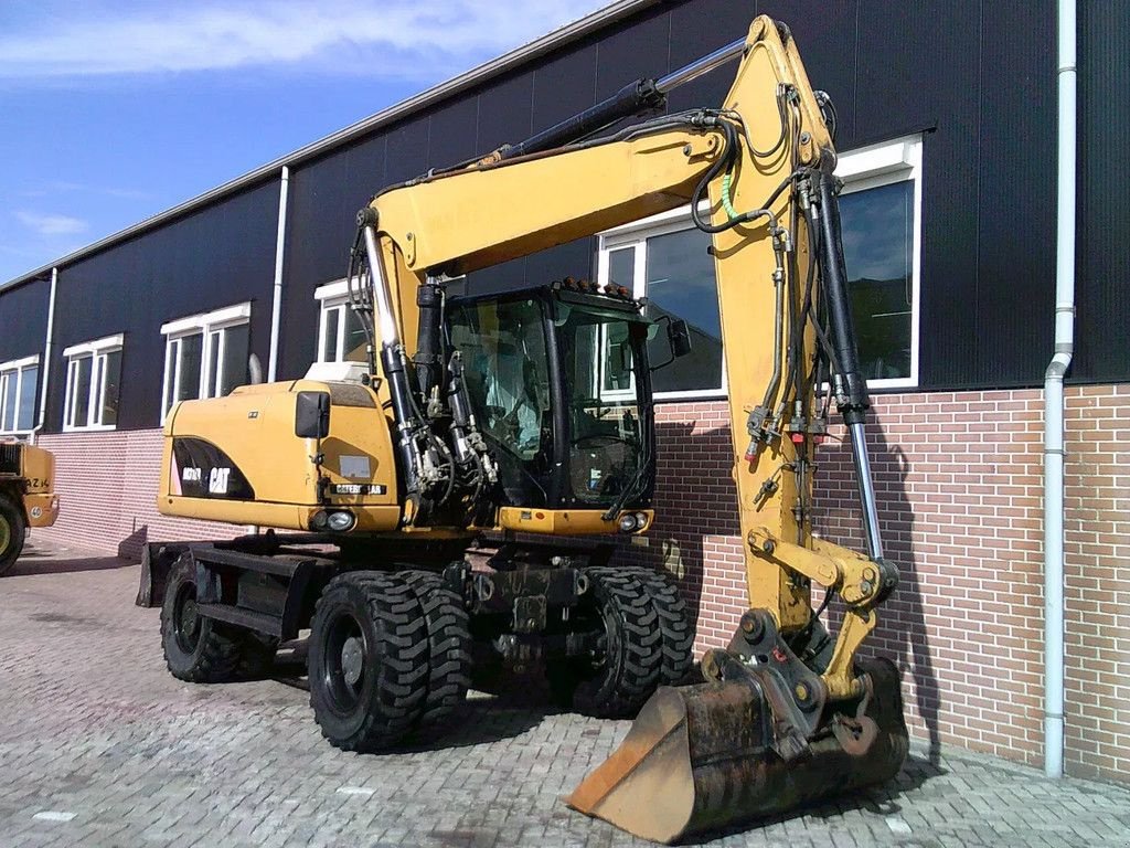 Mobilbagger des Typs Caterpillar M316D, Gebrauchtmaschine in Barneveld (Bild 4)