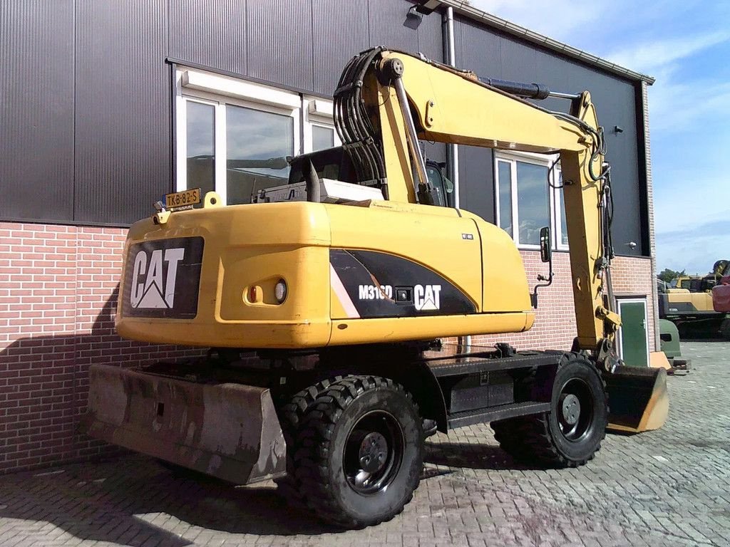 Mobilbagger des Typs Caterpillar M316D, Gebrauchtmaschine in Barneveld (Bild 3)