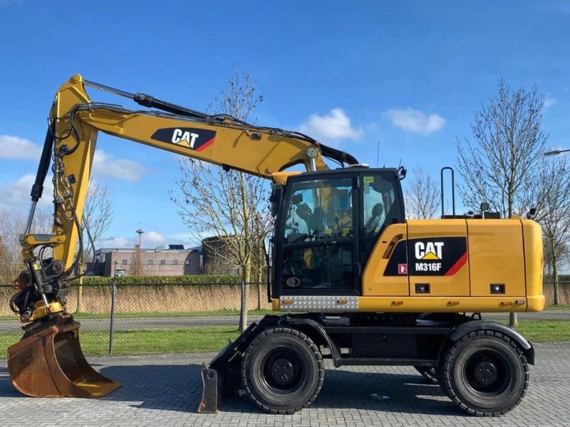 Mobilbagger van het type Caterpillar M316F ROTOTILT BSS BUCKET QUICK COUPLER AIRCO, Gebrauchtmaschine in Marknesse (Foto 1)