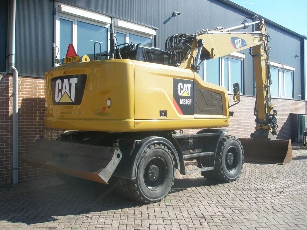 Mobilbagger del tipo Caterpillar M316F, Gebrauchtmaschine en Barneveld (Imagen 3)