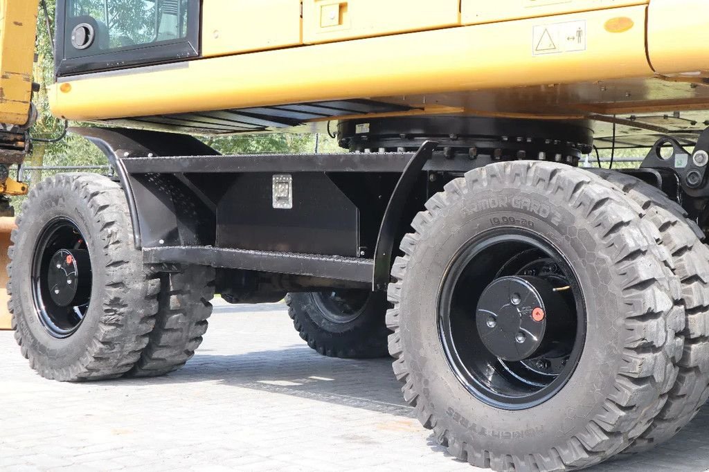 Mobilbagger of the type Caterpillar M318F ROTOTILT GPS 2X BUCKET BSS, Gebrauchtmaschine in Marknesse (Picture 10)