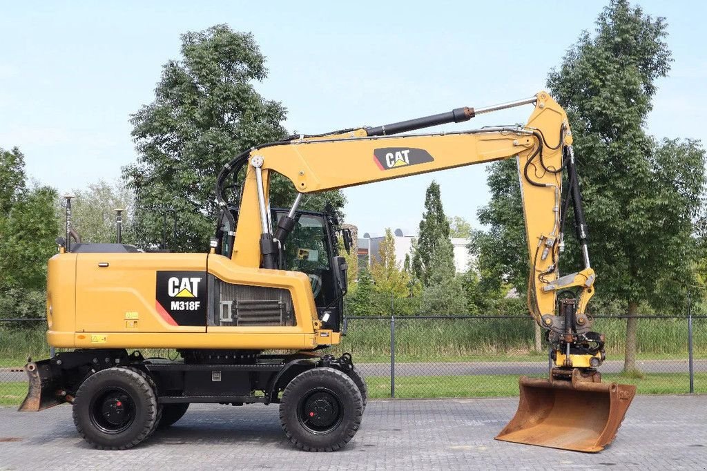 Mobilbagger du type Caterpillar M318F ROTOTILT GPS 2X BUCKET BSS, Gebrauchtmaschine en Marknesse (Photo 4)