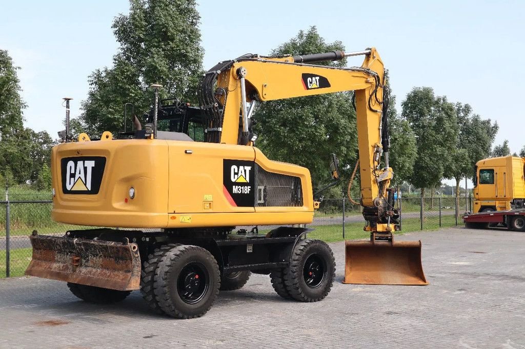 Mobilbagger van het type Caterpillar M318F ROTOTILT GPS 2X BUCKET BSS, Gebrauchtmaschine in Marknesse (Foto 7)