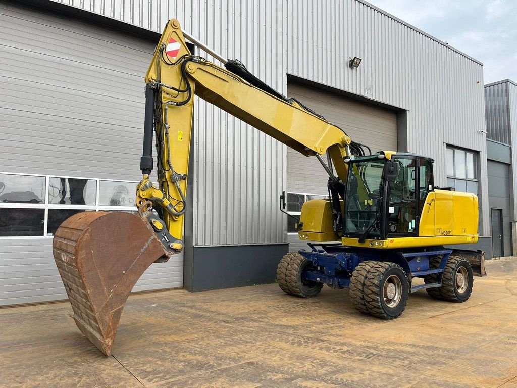 Mobilbagger des Typs Caterpillar M320F - CE certified / quick coupler, Gebrauchtmaschine in Velddriel (Bild 2)