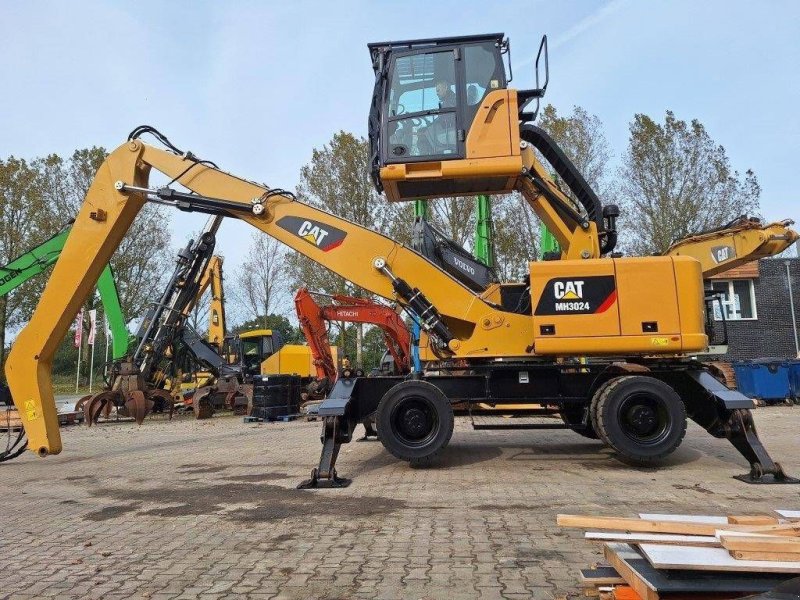 Mobilbagger του τύπου Caterpillar MH3024, Gebrauchtmaschine σε Antwerpen (Φωτογραφία 1)