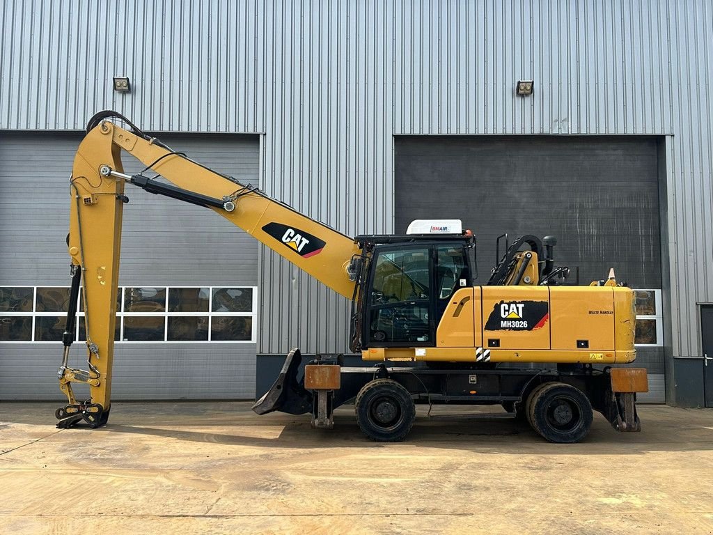 Mobilbagger del tipo Caterpillar MH3026 - 06C Material Handler, Gebrauchtmaschine en Velddriel (Imagen 1)