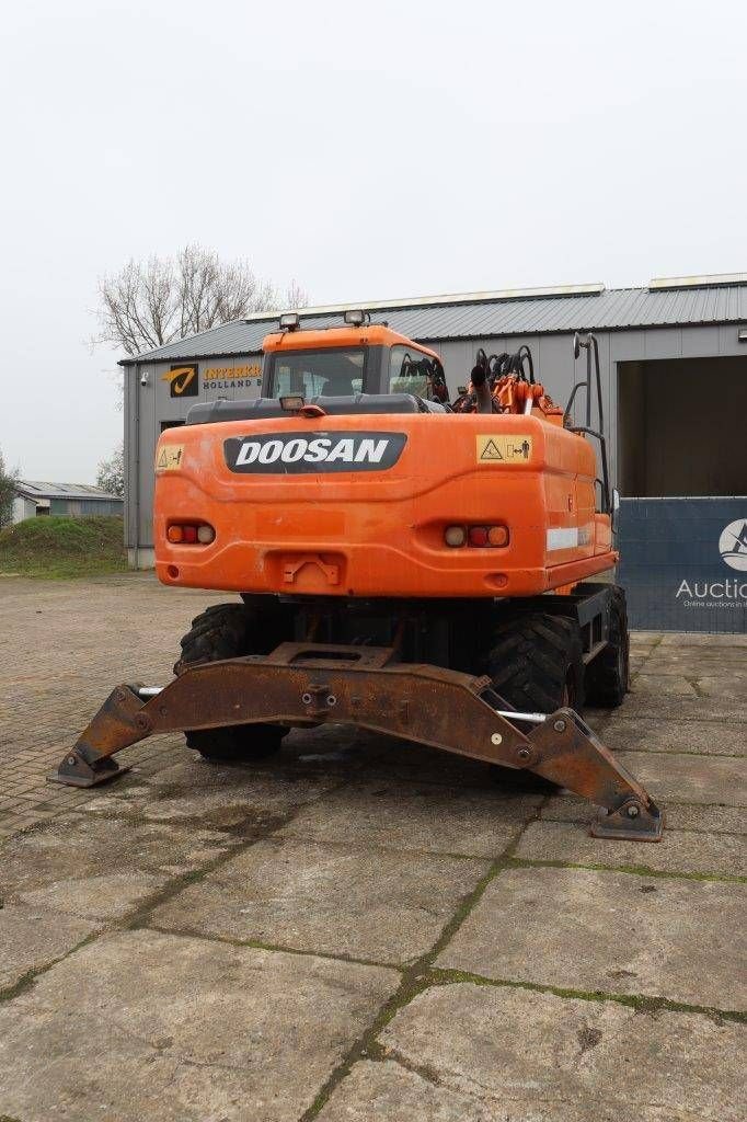 Mobilbagger del tipo Doosan DX 140W, Gebrauchtmaschine In Antwerpen (Immagine 7)