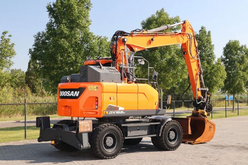 Mobilbagger of the type Doosan DX 165 W-5 BUCKET TILTROTATOR QUICK COUPLER, Gebrauchtmaschine in Marknesse (Picture 7)