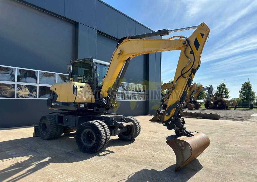 Mobilbagger des Typs Doosan DX 57 W-5, Gebrauchtmaschine in Wommels (Bild 7)