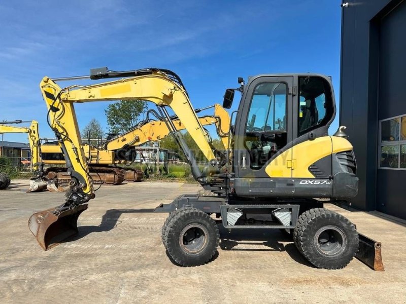 Mobilbagger typu Doosan DX 57 W-5, Gebrauchtmaschine v Wommels