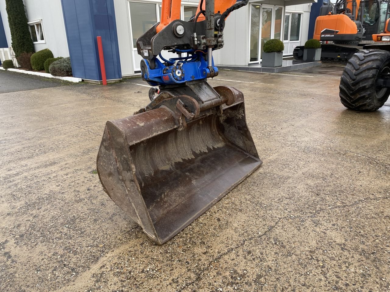 Mobilbagger del tipo Doosan DX140W-3, Gebrauchtmaschine In Arum (Immagine 5)