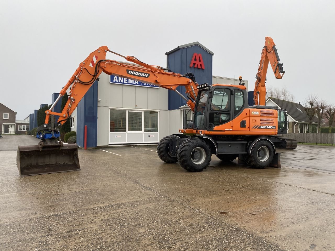 Mobilbagger of the type Doosan DX140W-3, Gebrauchtmaschine in Arum (Picture 1)