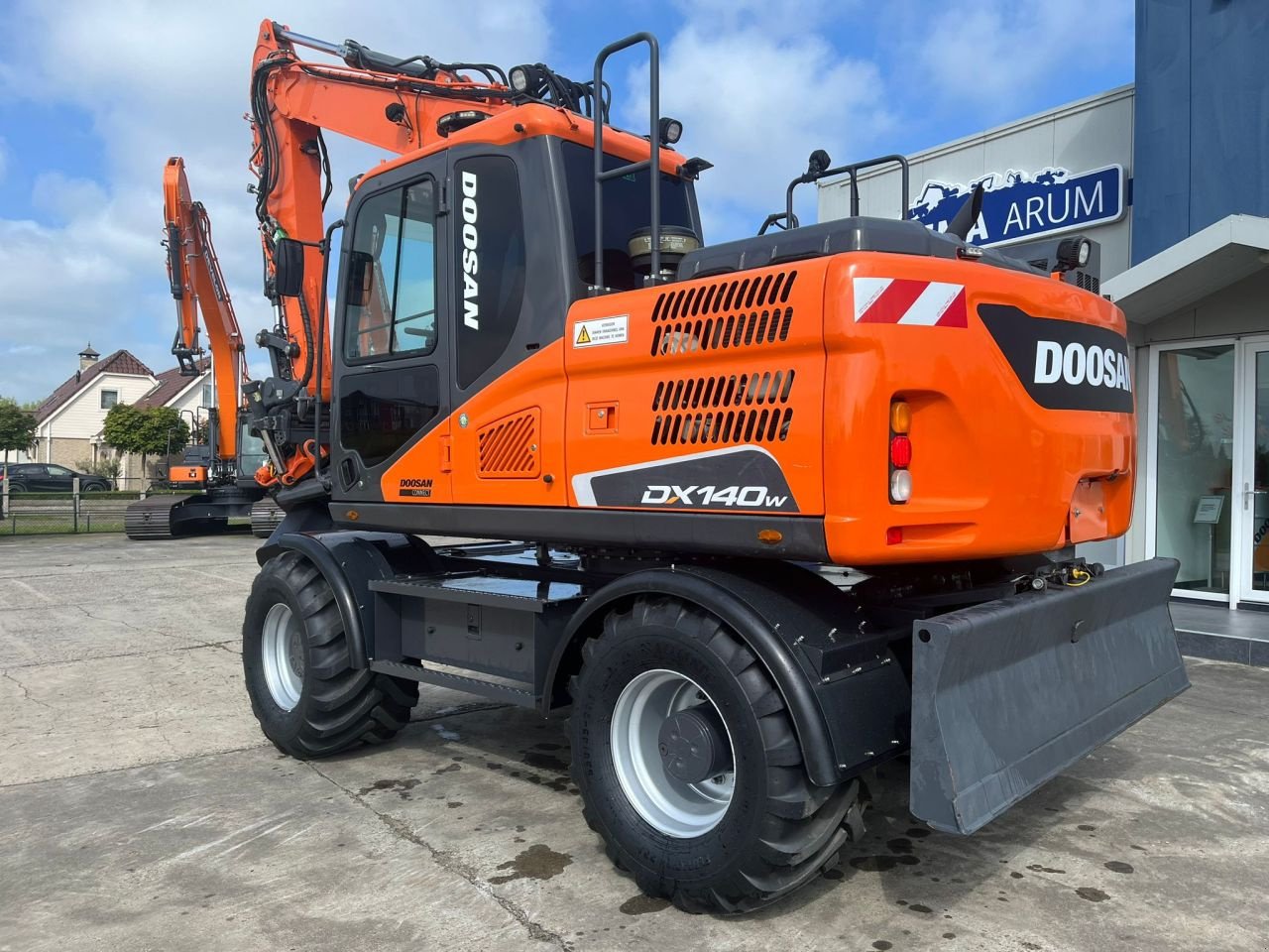 Mobilbagger tip Doosan DX140W-5, Neumaschine in Arum (Poză 2)