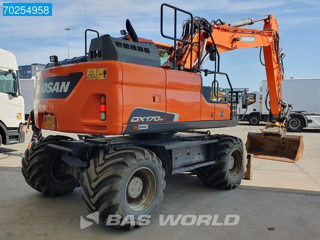 Mobilbagger Türe ait Doosan DX170W-5 DUTCH MACHINE - ROTO TILT, Gebrauchtmaschine içinde Veghel (resim 9)